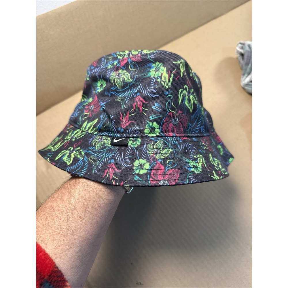 Nike Bucket Hat Medium Multi Color Floral 724556 011